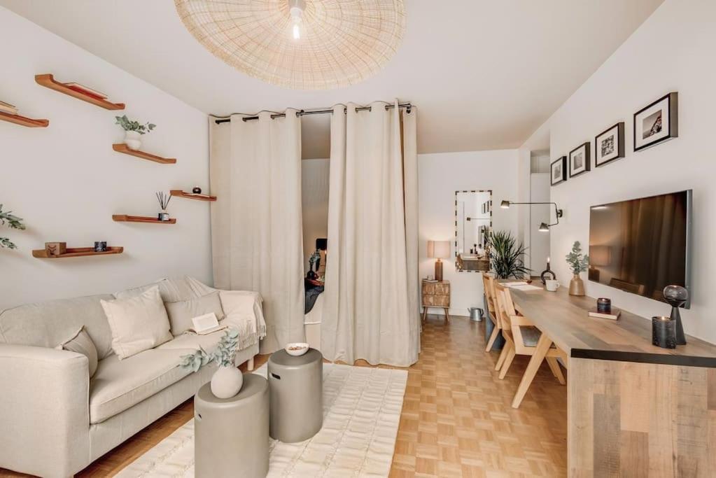 Marini - A Auteuil * Paris